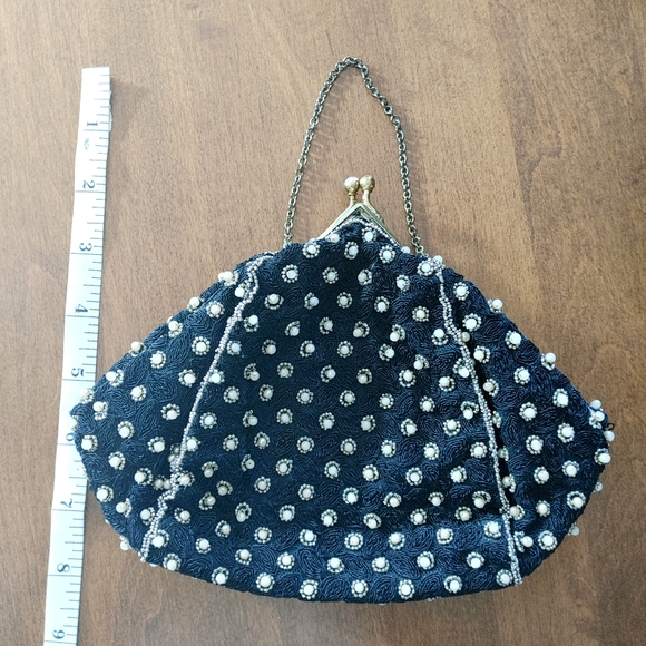 Vintage beaded handbag - Picture 10 of 12